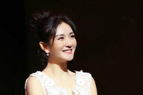 娱乐吃瓜谢娜是谁,娱乐界的“吃瓜女王”